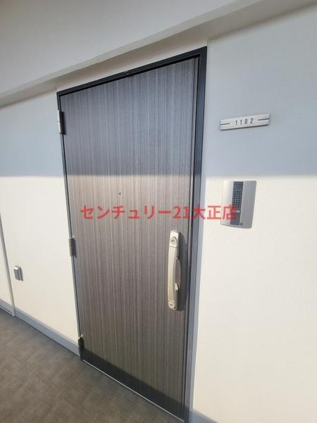 クローバー・グランツ弁天町の玄関