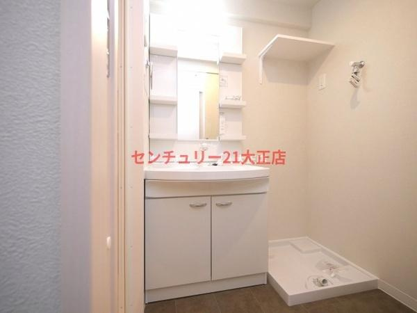 クローバー・グランツ弁天町の洗面所|洗面台