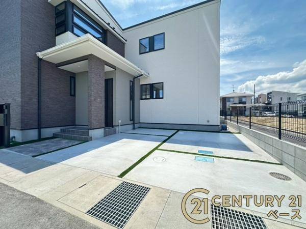 グレーシア別所 １０号地 ／新築一戸建の玄関