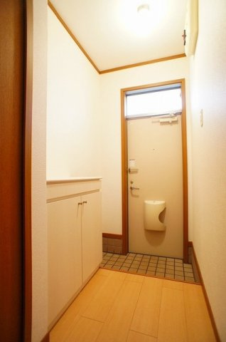 メゾン旭台　Ｃの玄関