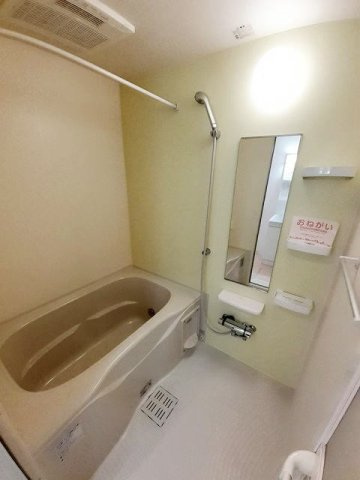 ゆいまーるの浴室