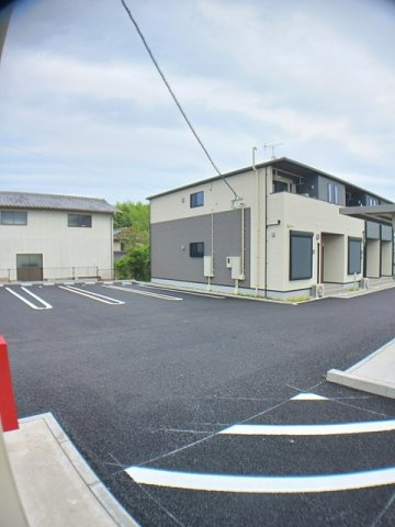シエルメゾンの駐車場