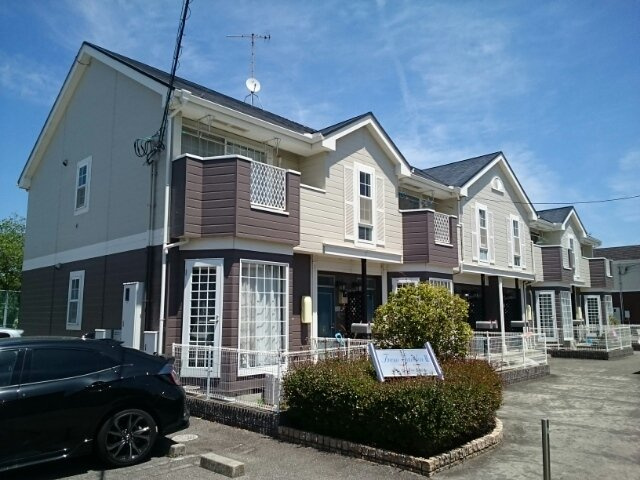 フロムガーデンⅡの外観