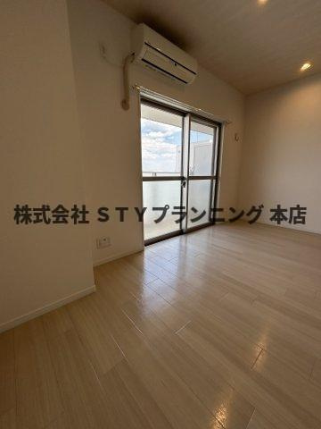 仲介手数料０円！アレーヌコート新瑞橋の居間・リビング