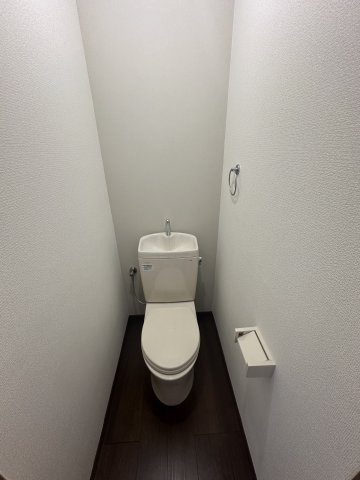 田沢ハイツのトイレ|コンパクトで使いやすいトイレです