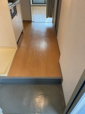 上野町ビルの玄関|落ち着いた玄関です