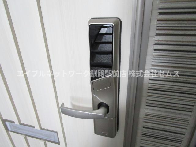 Dias（ディアス）の玄関