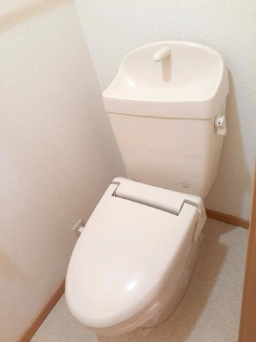 アンソレイエＢのトイレ