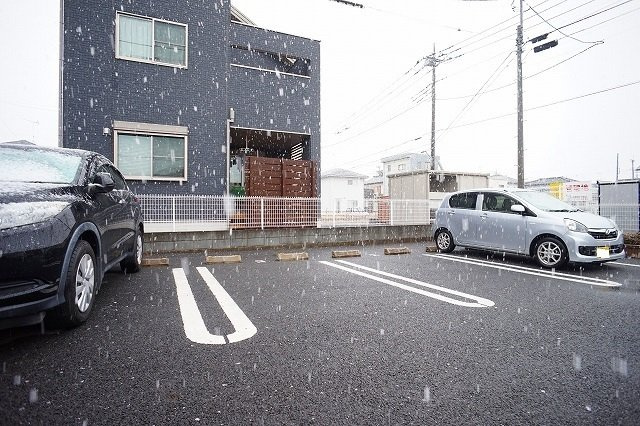 リジエルＢの駐車場