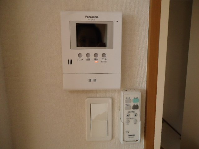 クレアＫの内装|カメラ付インターホン
