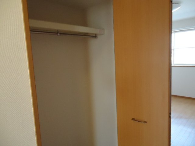 クレアＫの収納|クローゼット③