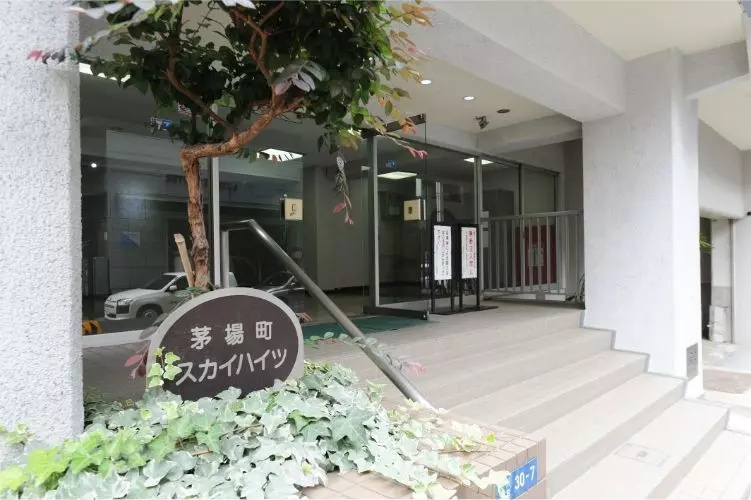 AP7 茅場町スカイハイツのエントランス|

