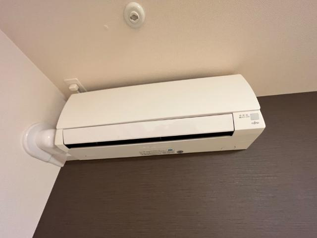 プレーンの設備|エアコン