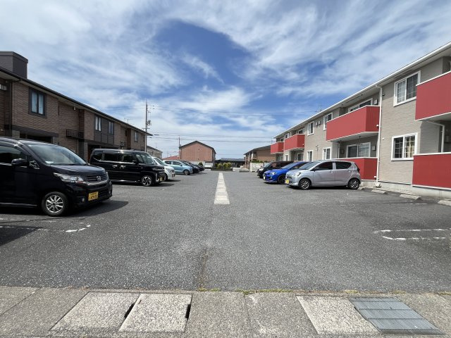 ブライト　スクエアＡの駐車場