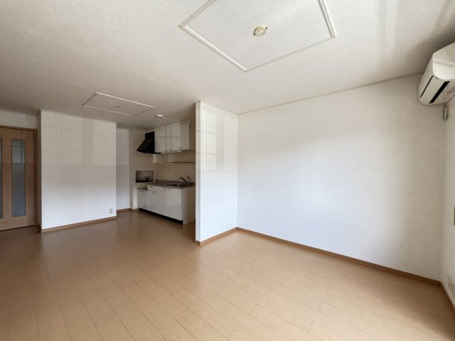 ブライト　スクエアＡの居間・リビング