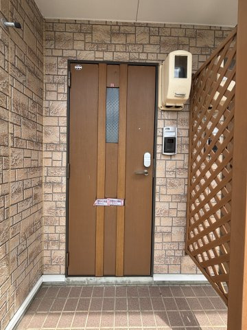 プロムナードＡの玄関