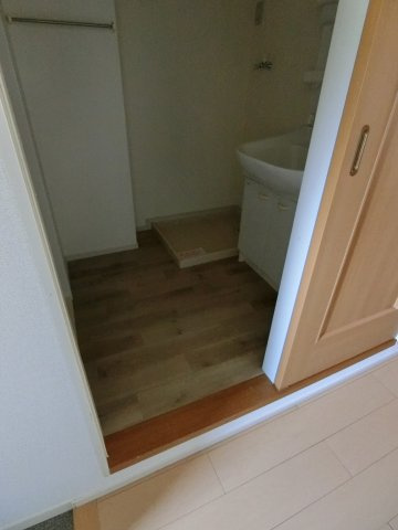 シャンポールＡの洗面所