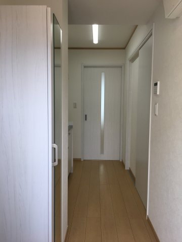 ファヴォーレ上田の玄関