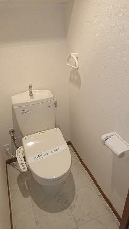 サンクス光のトイレ