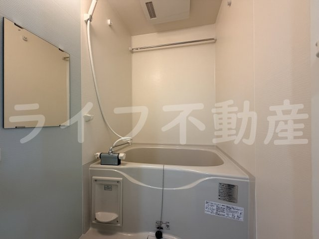 LUANAの浴室