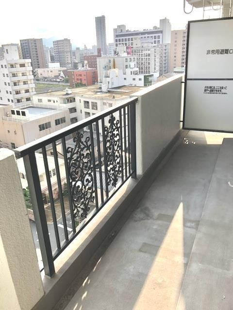 サンラビール小倉のバルコニー