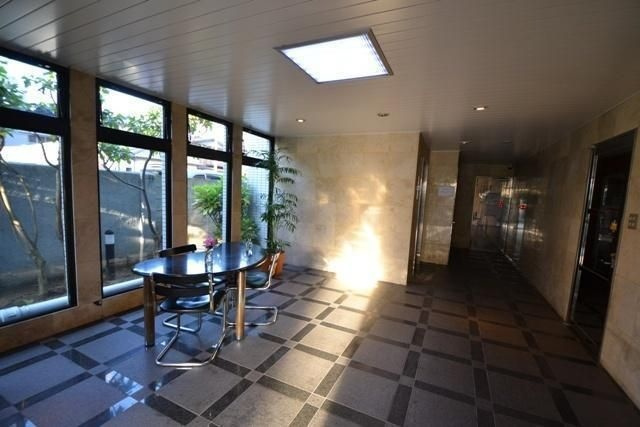 サンラビール小倉のエントランス