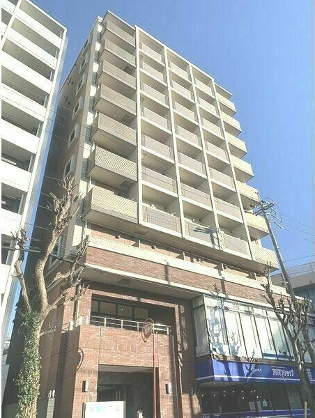 イースタンヒルズ本郷駅前の外観