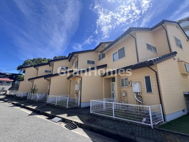 タウンハウス伊川谷