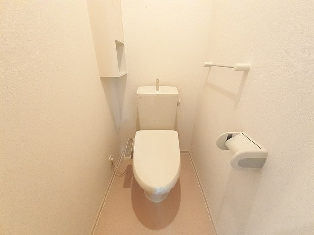 オーセンティック４のトイレ|トイレです