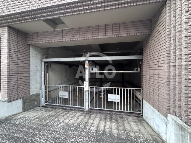 シティライフプレサンス新大阪の駐車場|シティライフプレサンス新大阪　駐車場