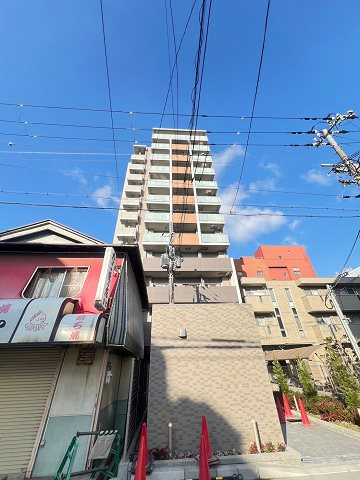 レーヴメゾン尼崎昭和通の外観