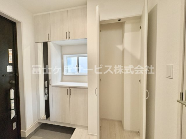 【収納】 | 豊橋市佐藤4丁目 新築一戸建て 2号棟 | 収納豊富です