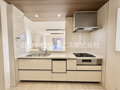 【キッチン】 | 豊橋市佐藤4丁目 新築一戸建て 2号棟 | 使いやすいキッチンです