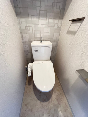 エスリード大阪デュアルゲートのトイレ|ゆったりとした空間のトイレです