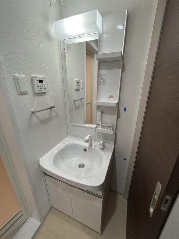CALMEの洗面所