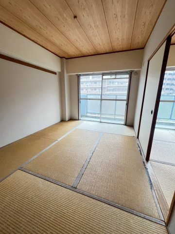 コーポ大社の和室