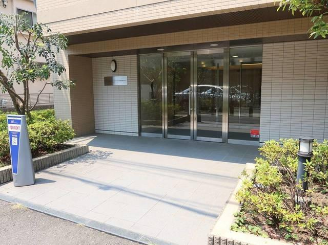 ＨＦ駒沢公園レジデンスのエントランス