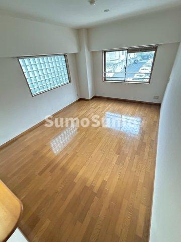 ドルチェ芦屋の居間・リビング