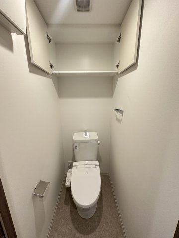 ルフォンプログレ南森町の洗面所