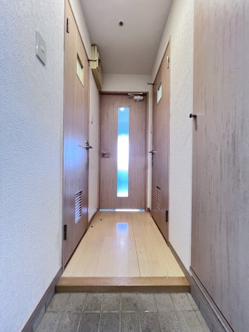 リファレンス東公園の玄関