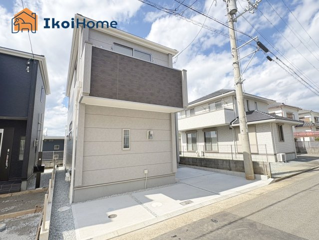 明石市魚住町金ケ崎　全２棟　１号棟　新築戸建のエントランス|【ホームページに現地動画掲載中】●年中無休：当日予約可●バス停まで徒歩4分、9分で魚住駅にも到着
