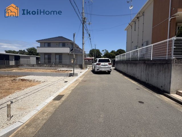明石市魚住町金ケ崎　全２棟　１号棟　新築戸建の周辺|交通量が少ないので静かです。小さなお子様がいるご家庭はご安心できると思います。