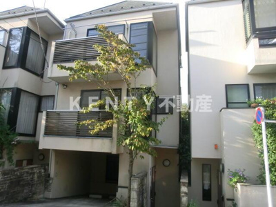 【外観】 | 南千束３丁目戸建 | 外観は落ち着いています