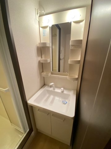 鳥居西アベニュー　名古屋市賃貸　仲介手数料無料の洗面所