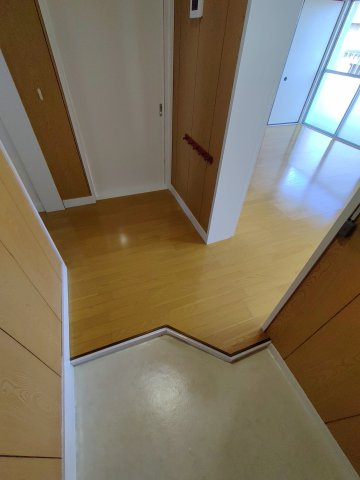 【玄関】 | 藤本ハイツ | 別部屋写真です。