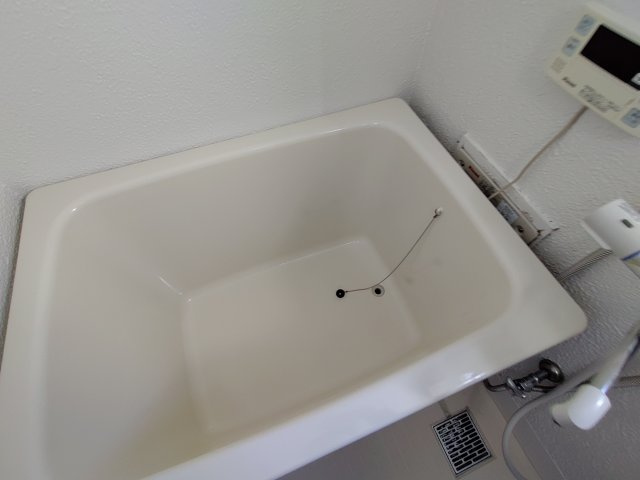 【浴室】 | 藤本ハイツ | 別部屋写真です。