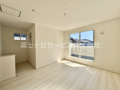 【寝室】 | 豊橋市佐藤4丁目 新築一戸建て 3号棟 | 寝室にいかがでしょうか