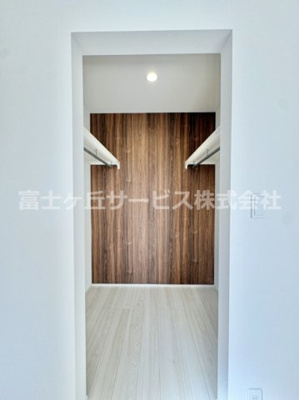 【収納】 | 豊橋市佐藤4丁目 新築一戸建て 3号棟 | ウォークインクローゼットです