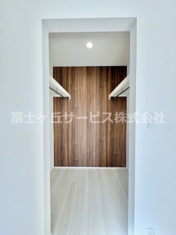 【収納】 | 豊橋市佐藤4丁目 新築一戸建て 3号棟 | ウォークインクローゼットです