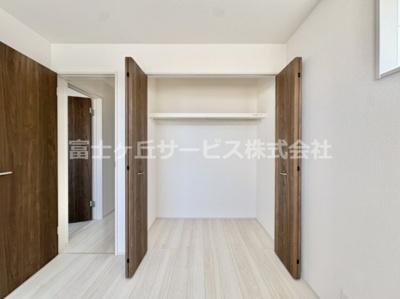【収納】 | 豊橋市佐藤4丁目 新築一戸建て 3号棟 | 大きなスペースがあり、収納には困りません